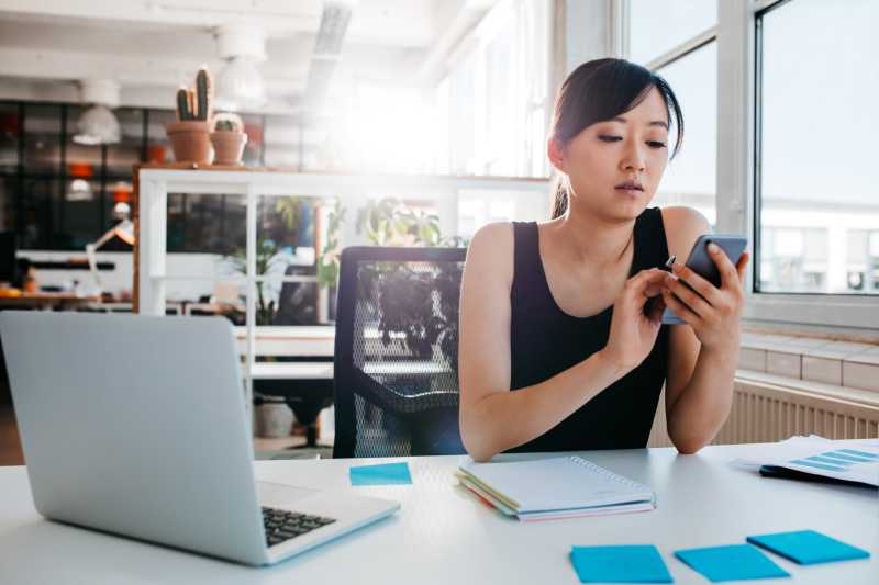 According to a study, using a phone at work reduces stress